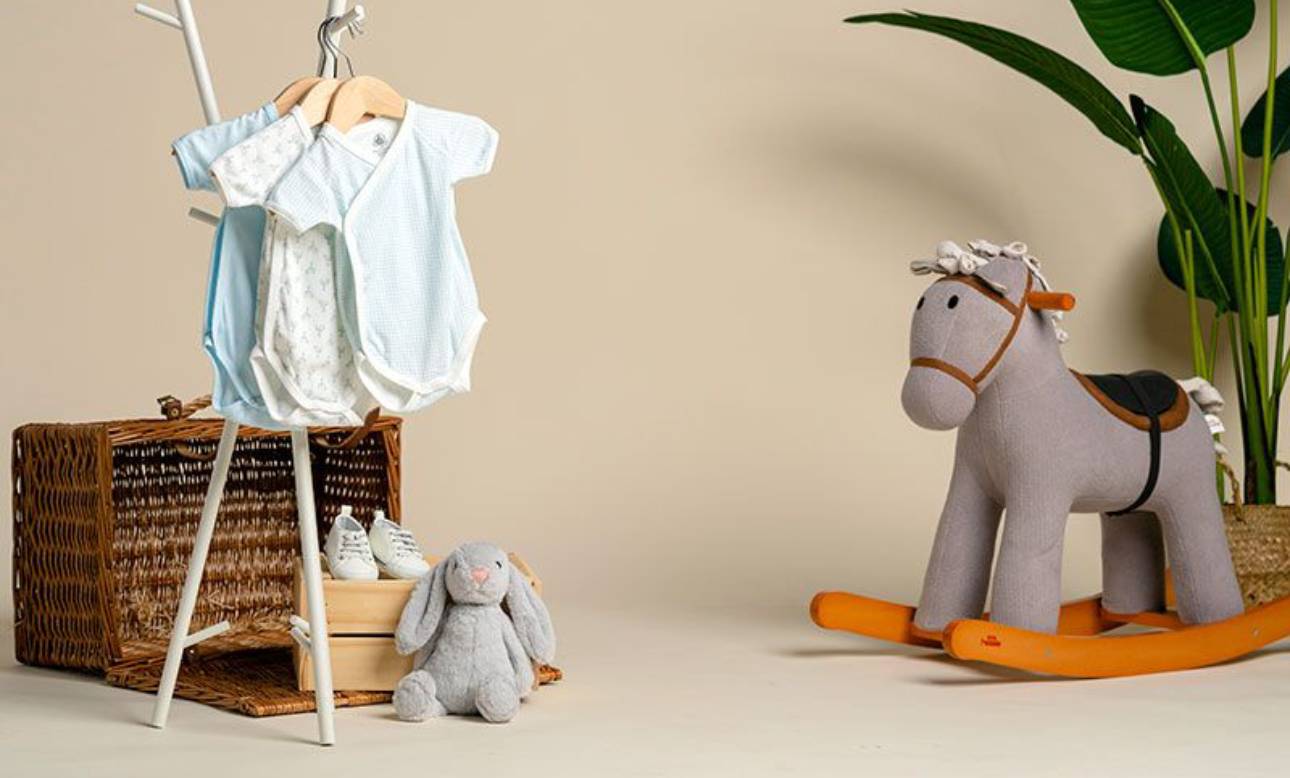 🌿Why Choose Second-Hand Clothes for Your Baby?